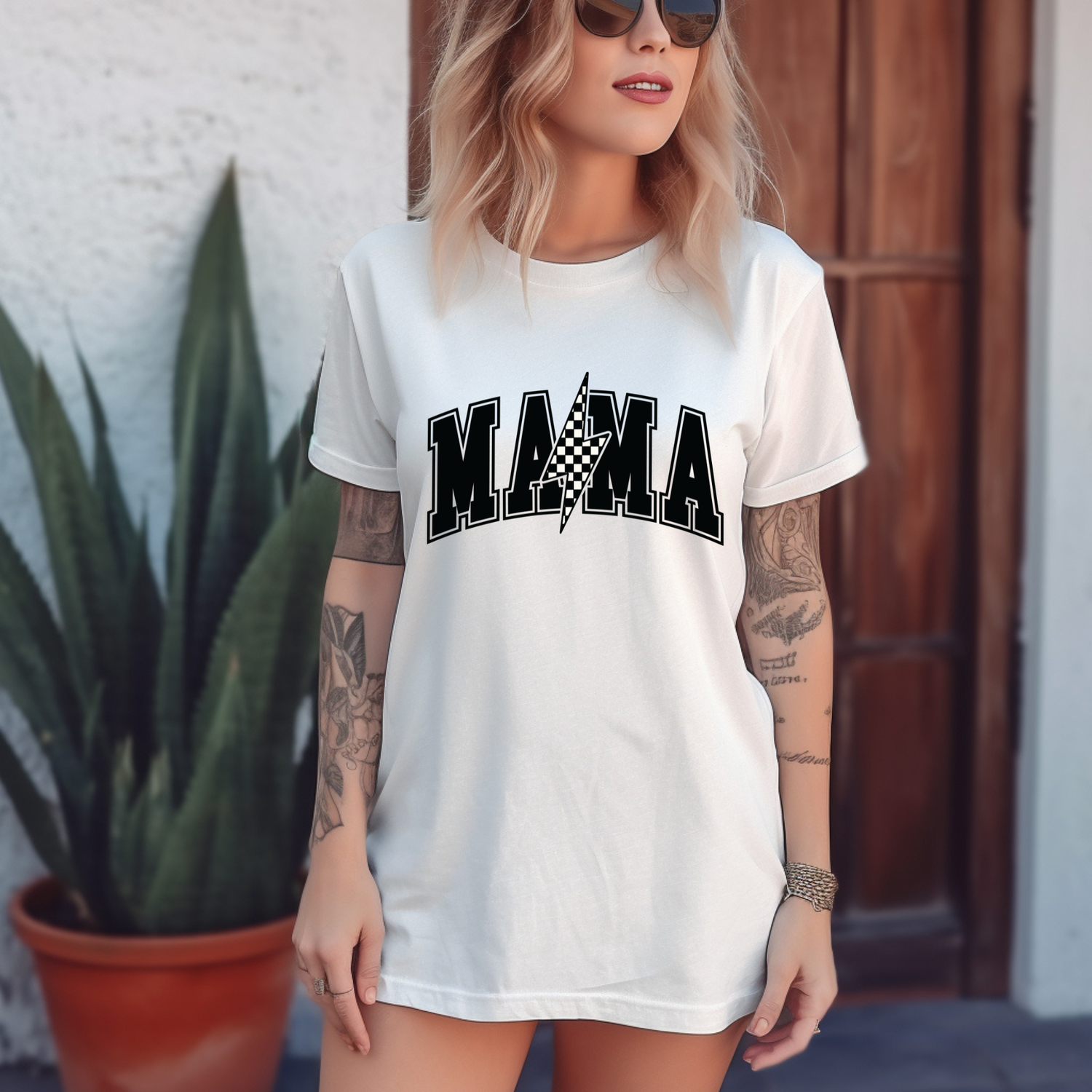 Black Mama Bolt T-shirt