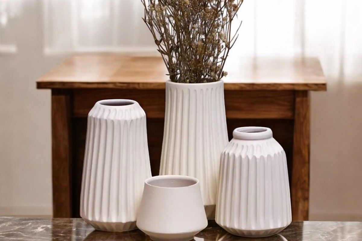 Set di 4 vasi decorativi - bianco