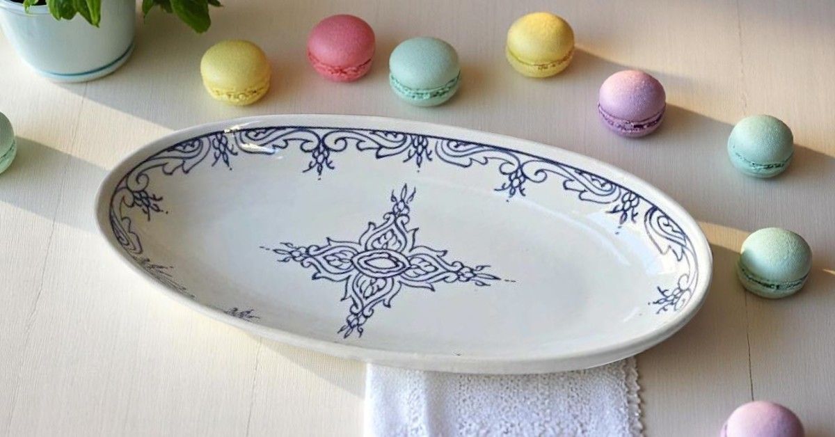 INSALATIERA OVALE BLUE AND WHITE 40 CM