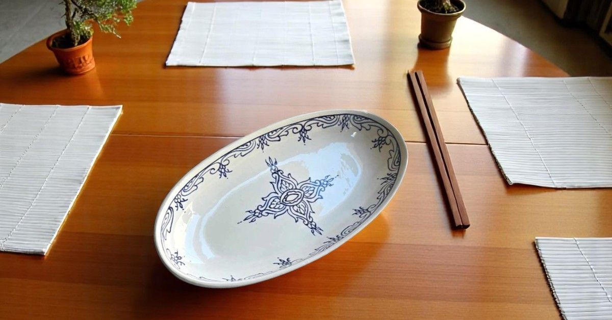 INSALATIERA OVALE BLUE AND WHITE 20 CM