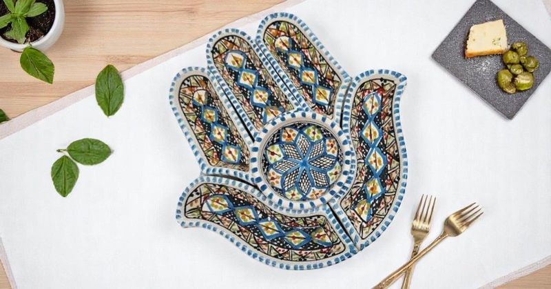 Antipastiera Mano di Fatima in Ceramica colore turchese