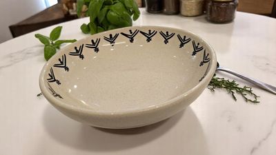 Piatto Fondo Artigianale Piatto Fondo Artigianale "Amazigh" in Ceramica Rossa (Ø 20 cm)