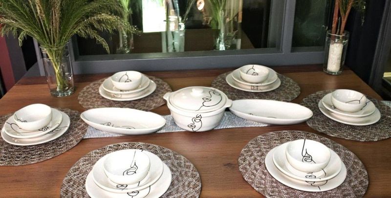 Set da tavola  - modello Face art  22  pz