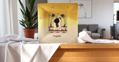 piatto decorativo quadrato  giallo in sabbia 24x5 cm