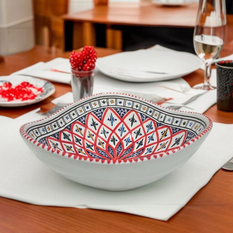 Insalatiera Artigianale in Ceramica "Arabesque Rosso" - Dipinta a Mano, Forma Carciofo Ø 30 cm
