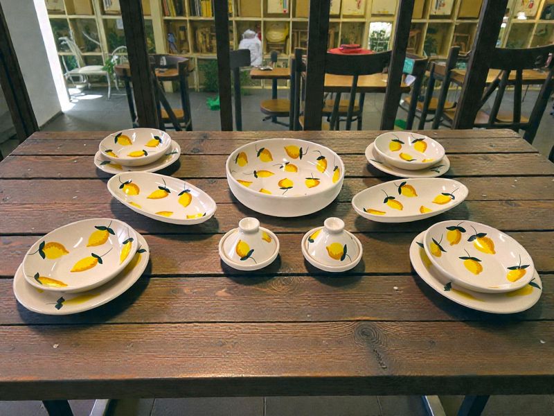 Servizio Piatti in Ceramica "Decoro Limoni" - Set Completo Artigianale