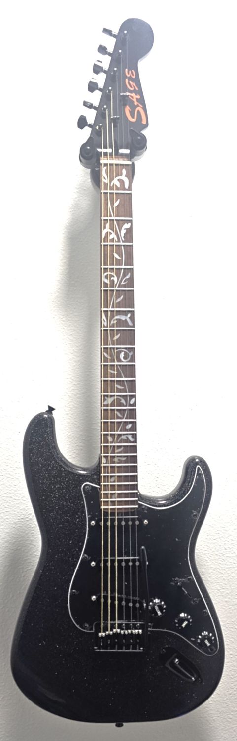 SAGE &quot;strat style&quot; Composite Guitar