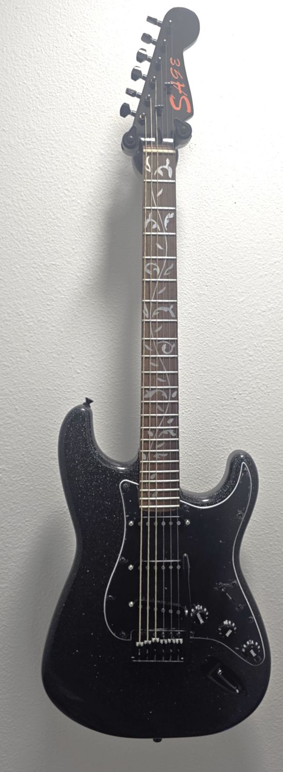 SAGE &quot;strat style&quot; Composite Guitar