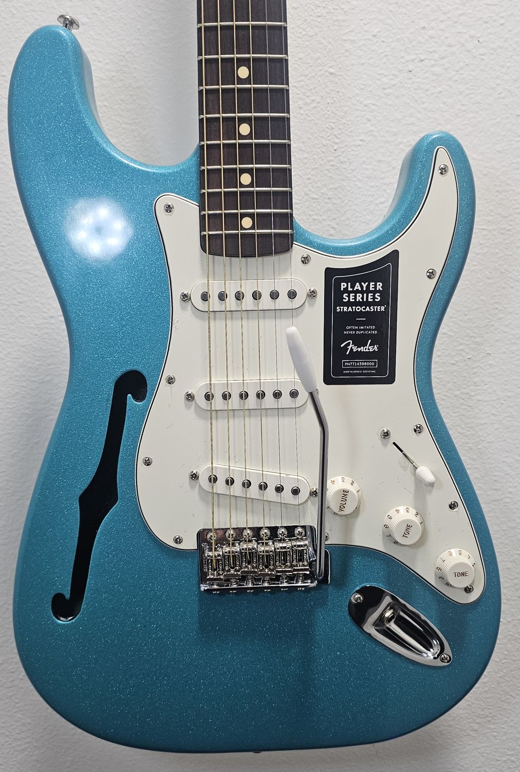 SAGE &quot;SEMI HOLLOW&quot; STRAT STYLE ELECTRIC GUITAR
