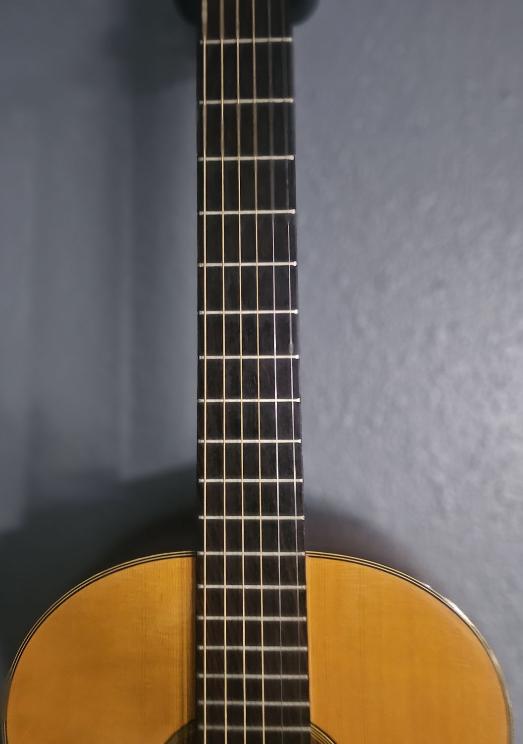 1970 Braziliian Rosewood board VENTURA V-1585 Vintage Classical Guitar