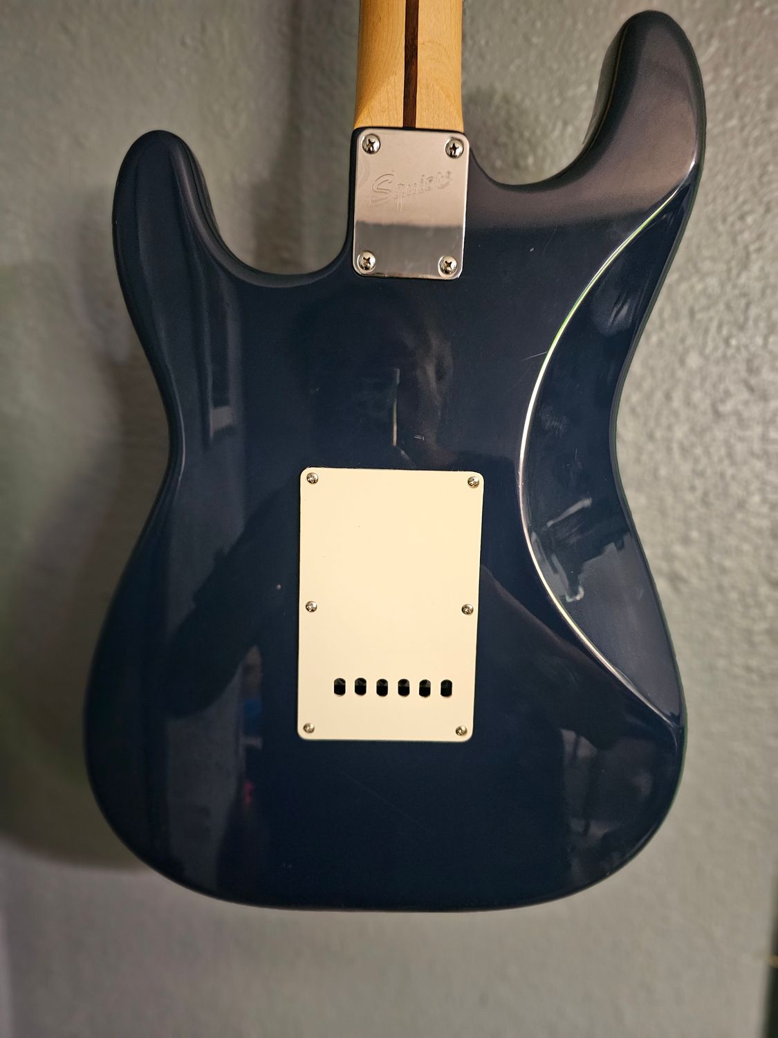 Squier Standard Stratocaster SSS