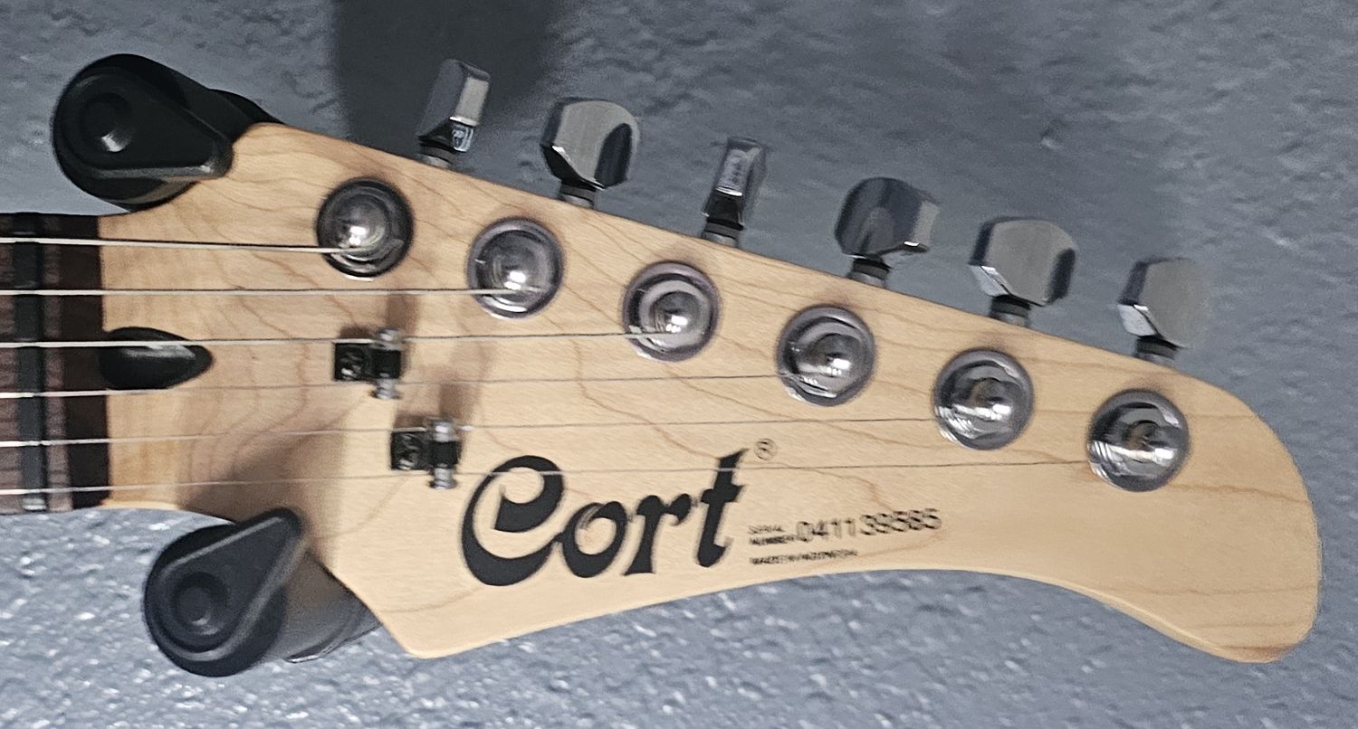 CORT SSS Strat style electric guitar