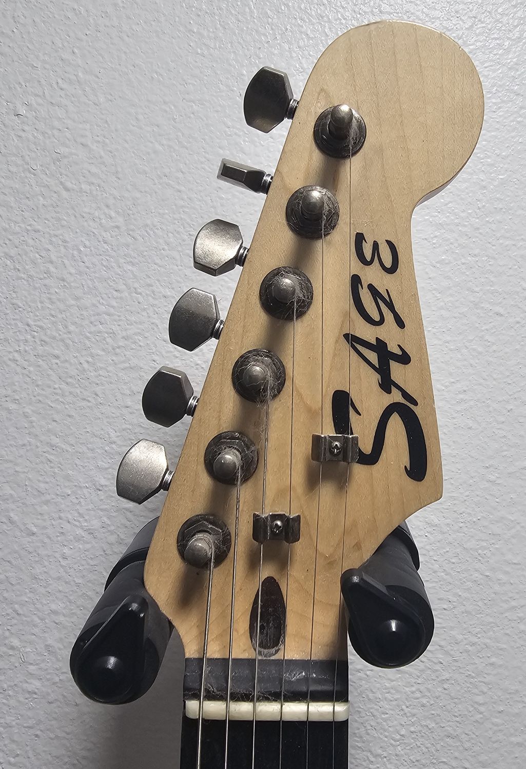 Rory Gallagher  style Stratocaster