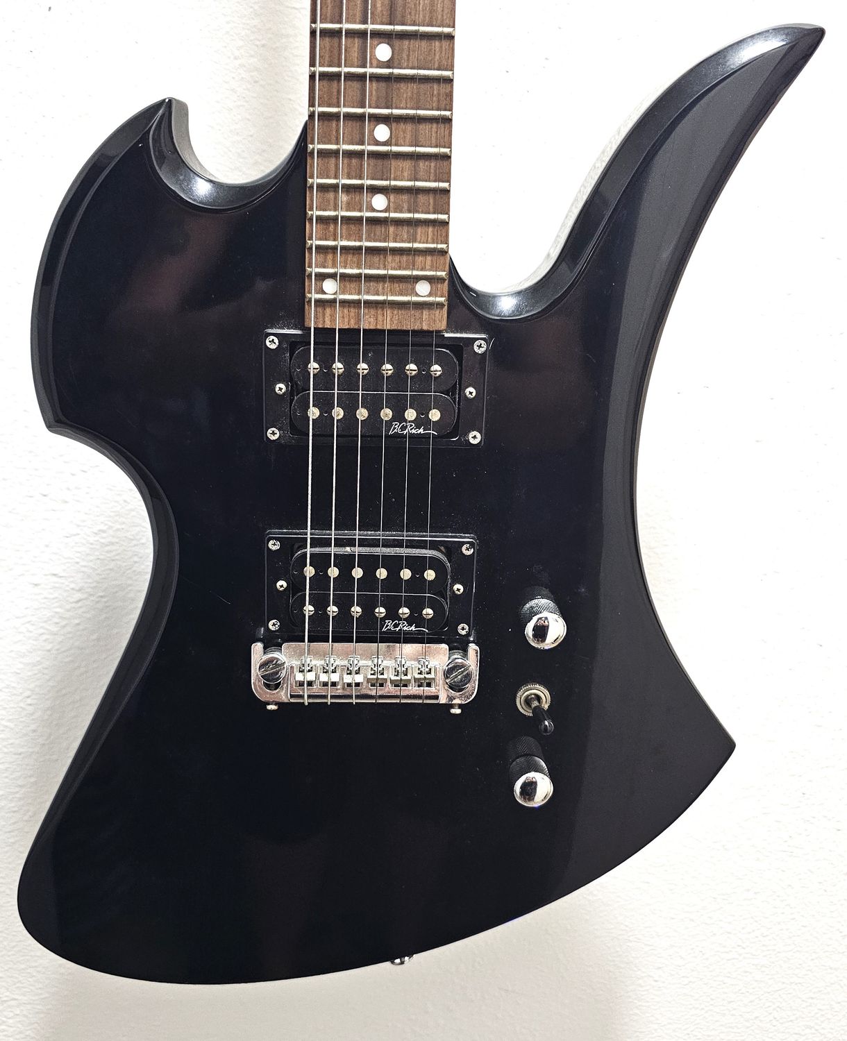 Used B.C. Bronze Series Mockingbird guitar