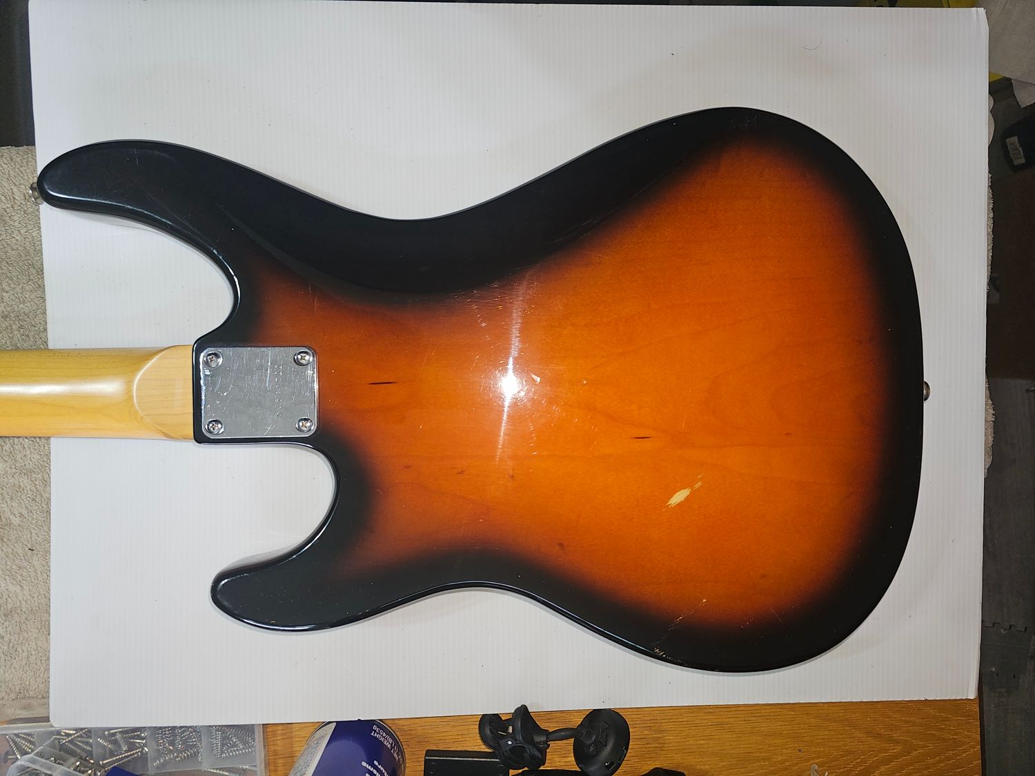 Peavey Milestone Vintage Burst 4 String Bass Guitar