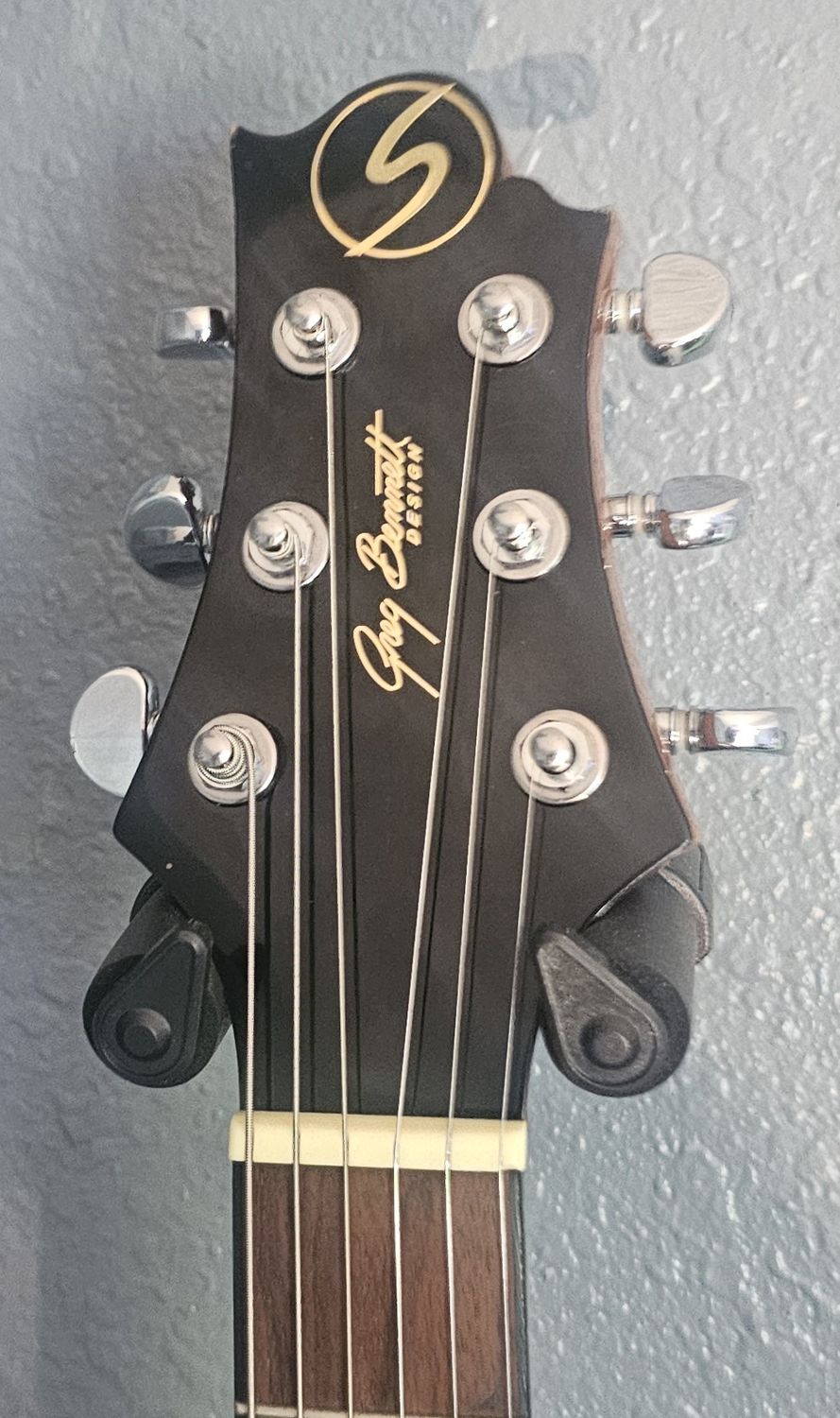 Greg Bennett D-1CE/BS Electric Acoustic Guitar