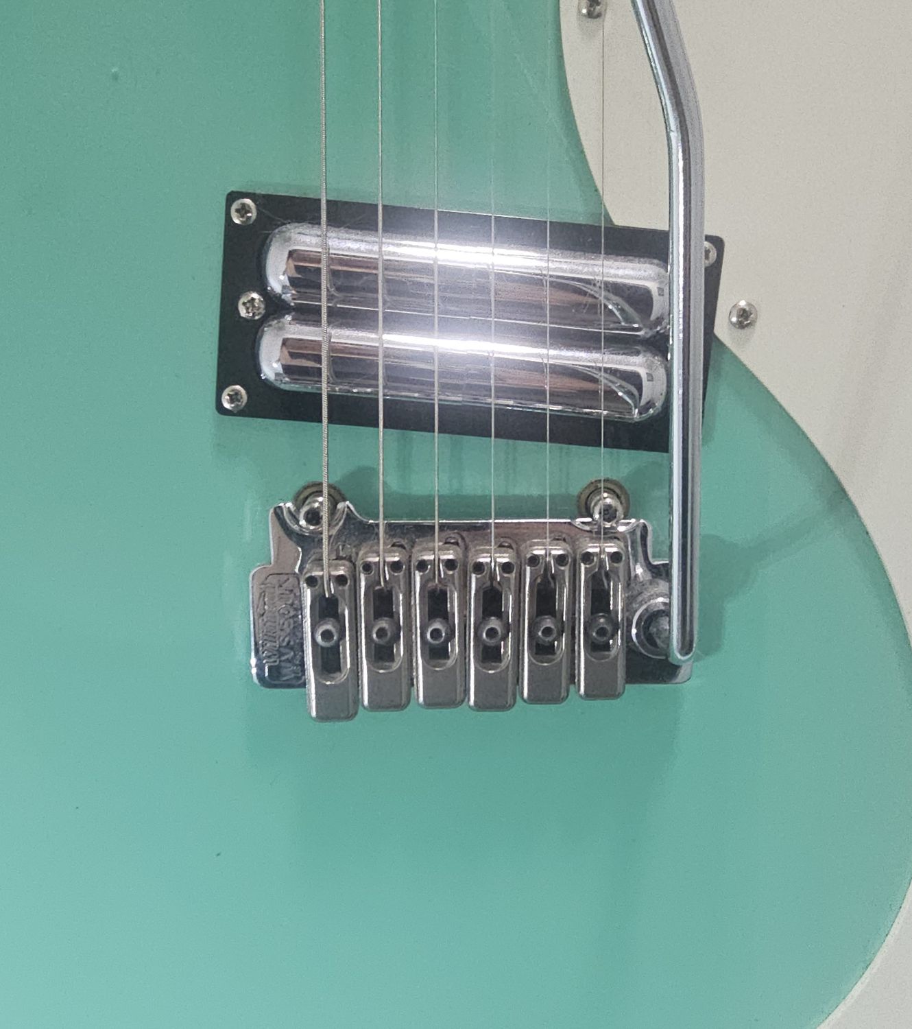 Danelectro 59XT - Aqua with Wilkinson Tremolo (D59XT)