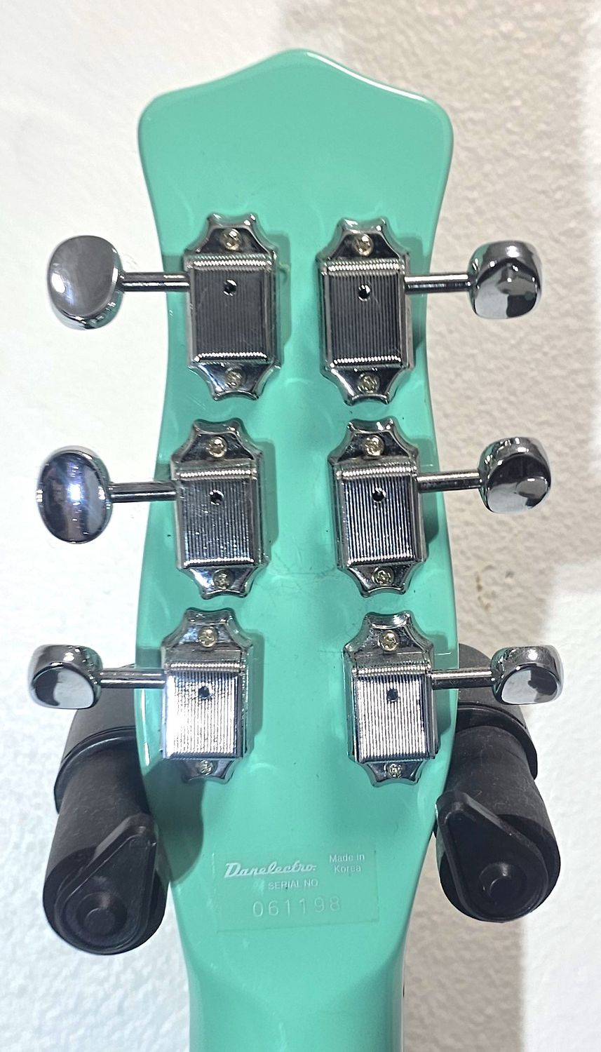 Danelectro 59XT - Aqua with Wilkinson Tremolo (D59XT)