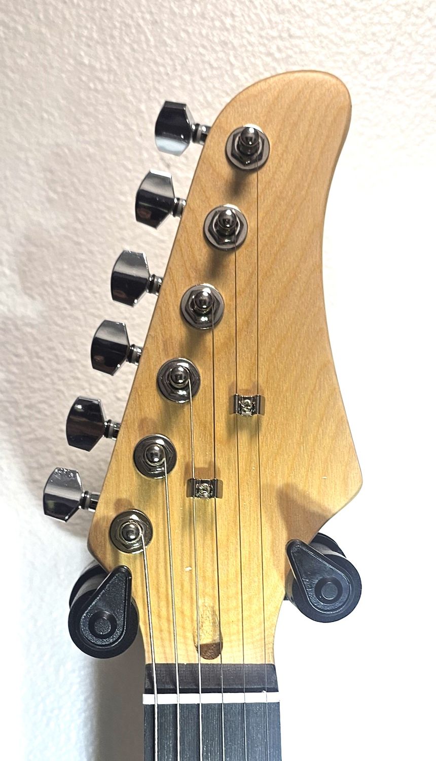 Beginner NO NAME strat NEW