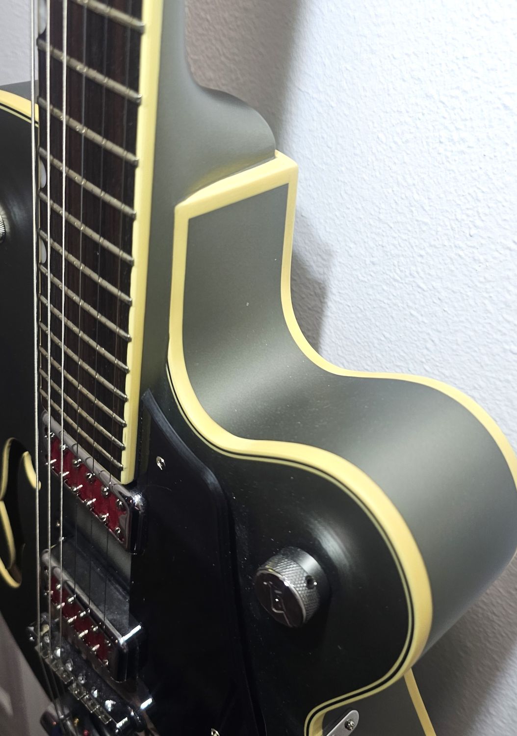 Gretsch G5410T Electromatic &quot;Rat Rod&quot;  Matte Phantom Metallic
