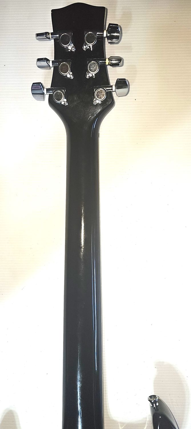 Silvertone SPN-5 Solid Body Electric Black Gloss W/Cream Binding