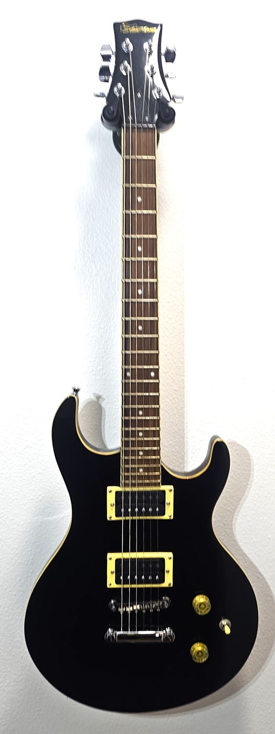 Silvertone SPN-5 Solid Body Electric Black Gloss W/Cream Binding