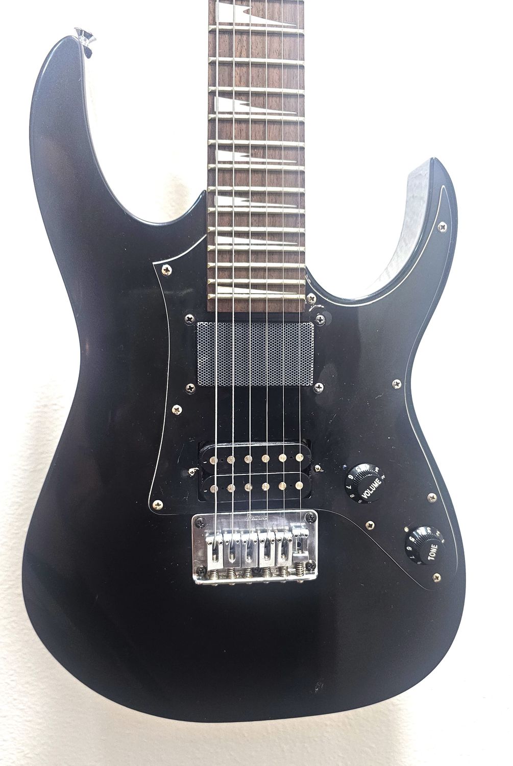 Ibanez GRGM51 Mikro Sonik Gio Guitar w/ built-in Speaker