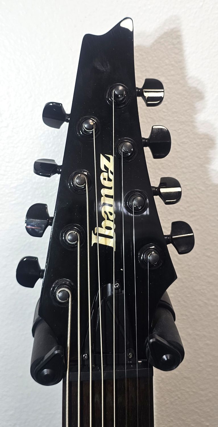 Ibanez RG8 solidbody 8-string electric guitar