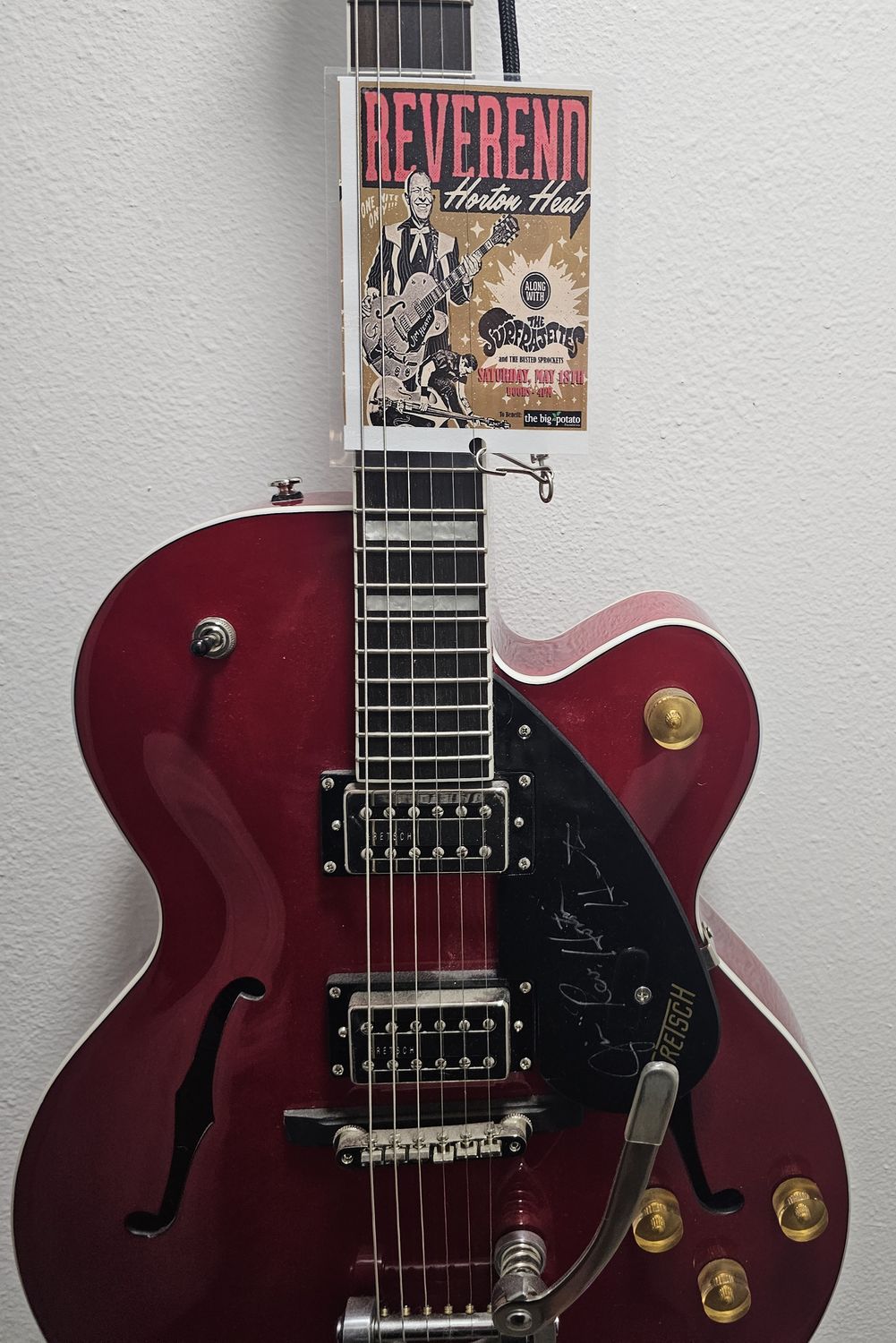 Gretsch G2420T Streamliner Hollowbody Electric Guitar with Bigsby - Brandywine 2016 LIKE NEW! autographed by Jim Heath