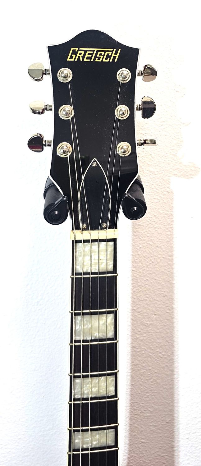 Gretsch G2420T Streamliner Hollowbody Electric Guitar with Bigsby - Brandywine 2016 LIKE NEW! autographed by Jim Heath