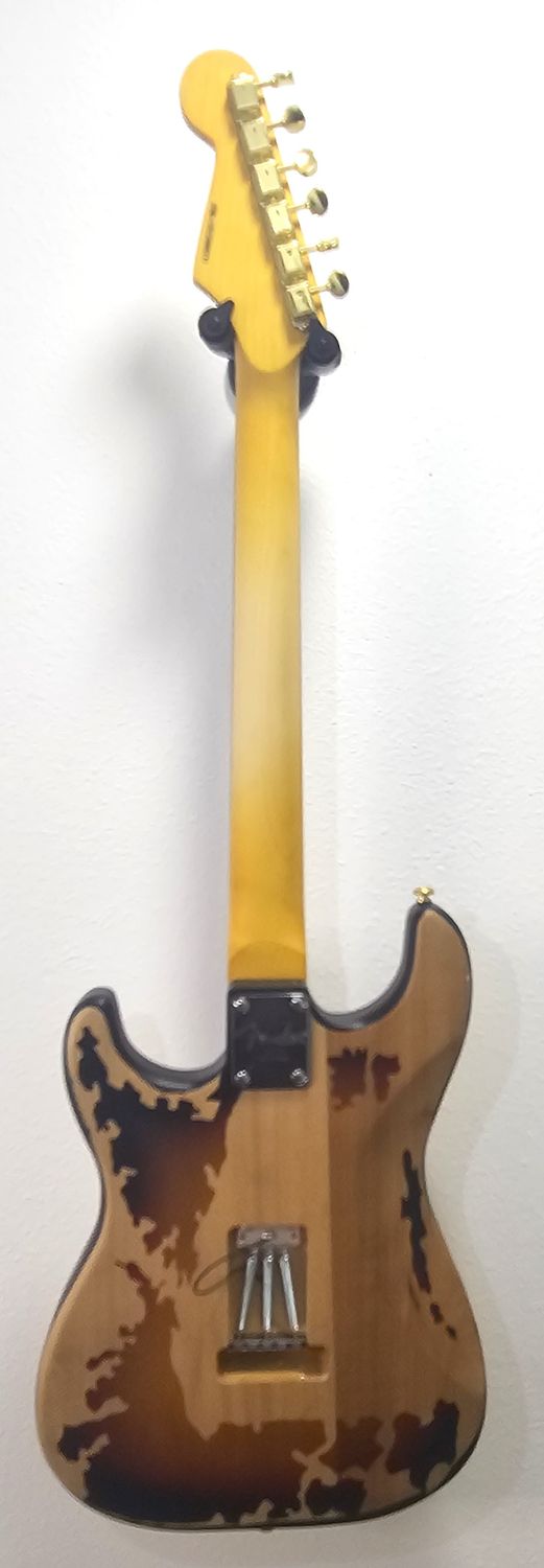 NEW Fender Stevie Ray Vaughan Stratocaster COPY RELIC