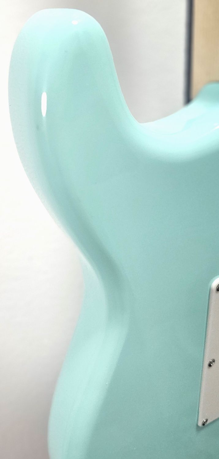 NEW Ashthorpe 39-Inch Electric Guitar (Mint Green-White),