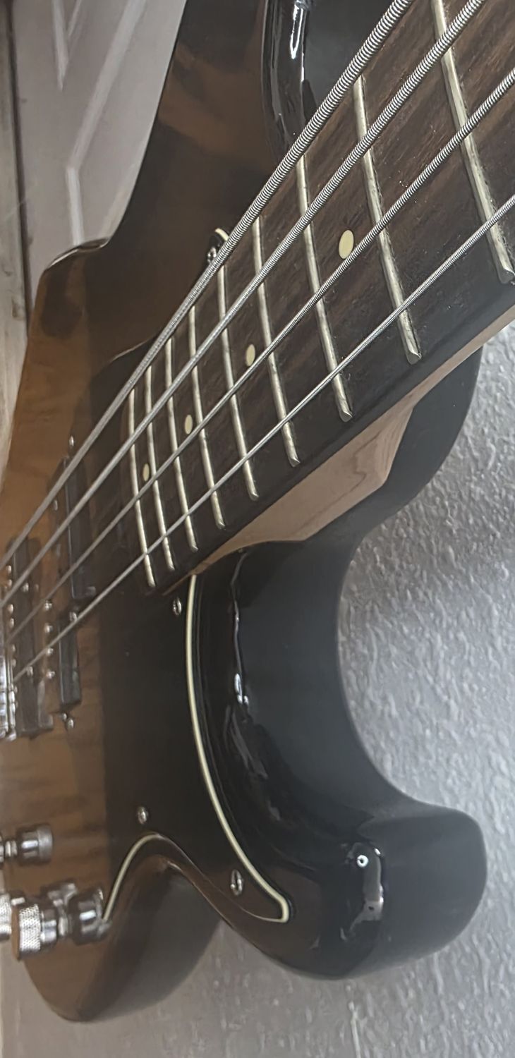 Yamaha BB434 4-string Bass Guitar - Tobacco Brown Sunburst