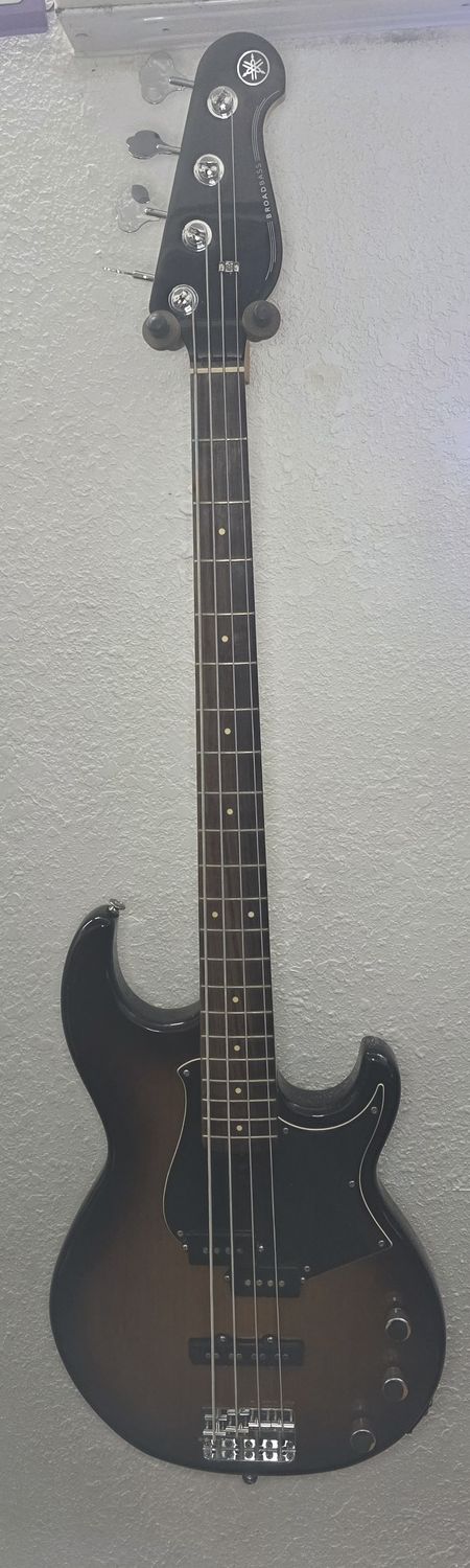 Yamaha BB434 4-string Bass Guitar - Tobacco Brown Sunburst