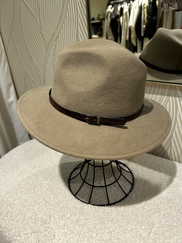 Hoed Taupe