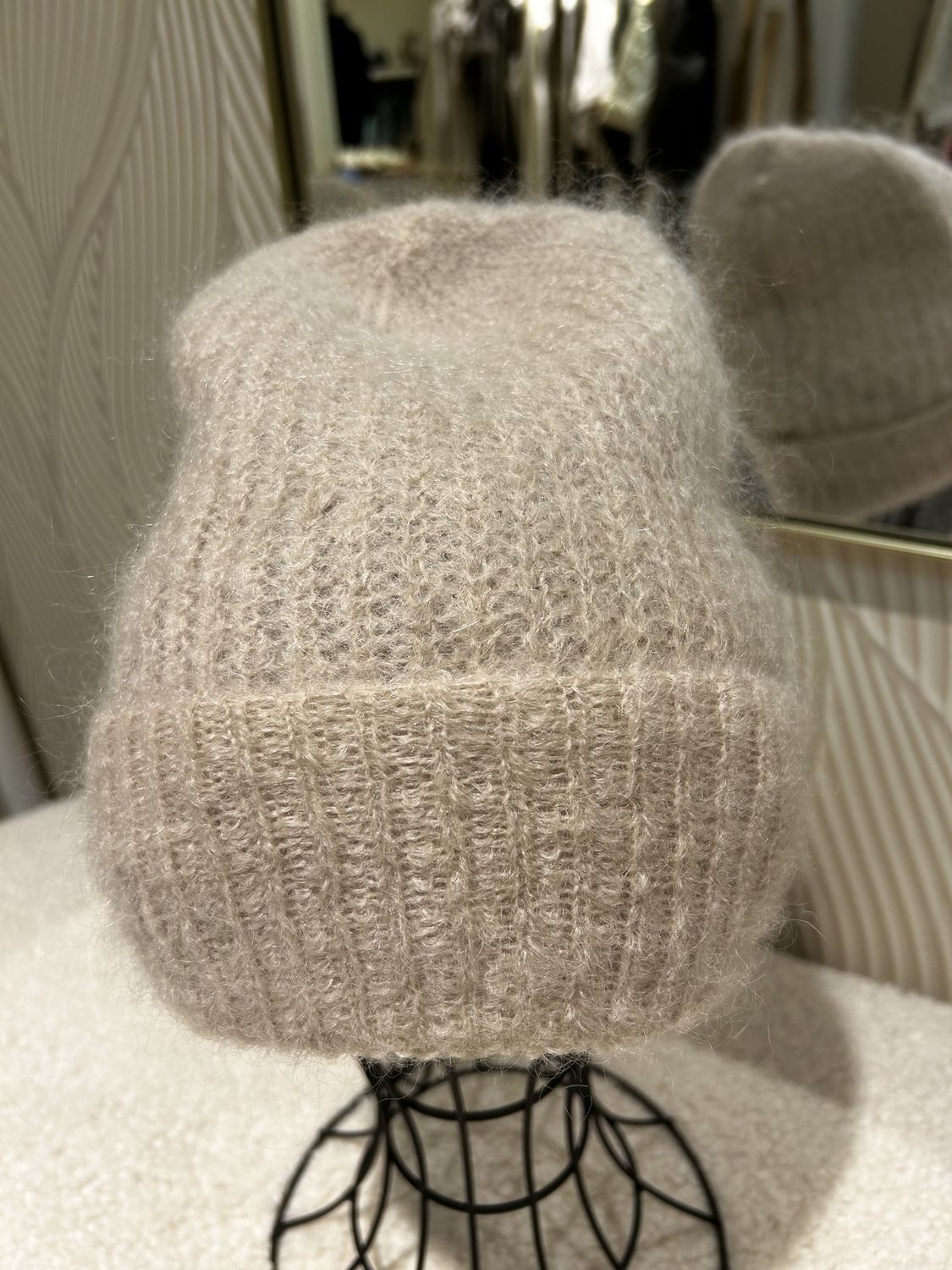 Muts Beige Mohair