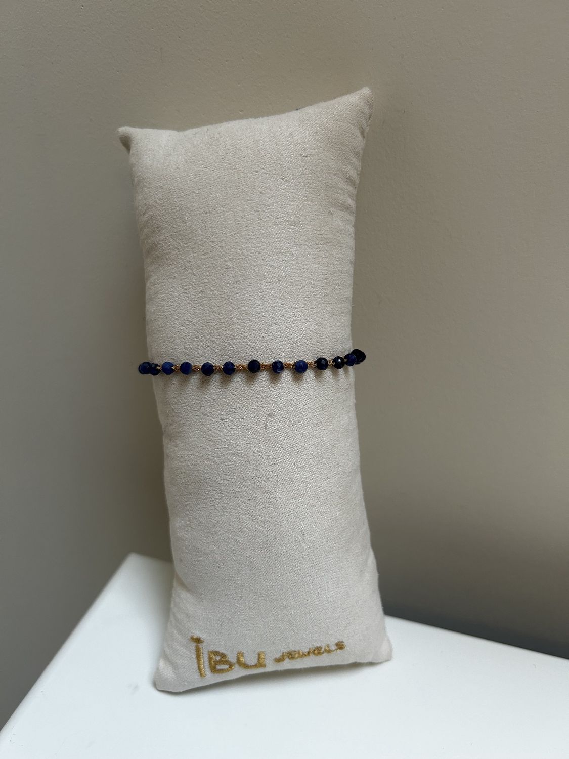 Lulu Fine Bracelet