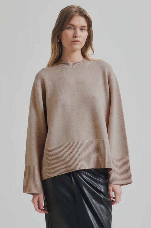 Alpha Knit O-Neck - Pumice Stone