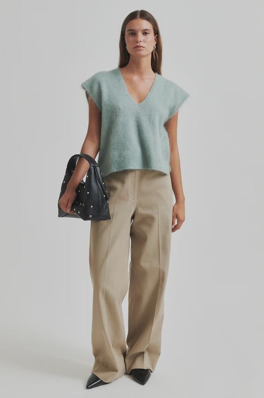 Camryn Knit Vest - Siate Green