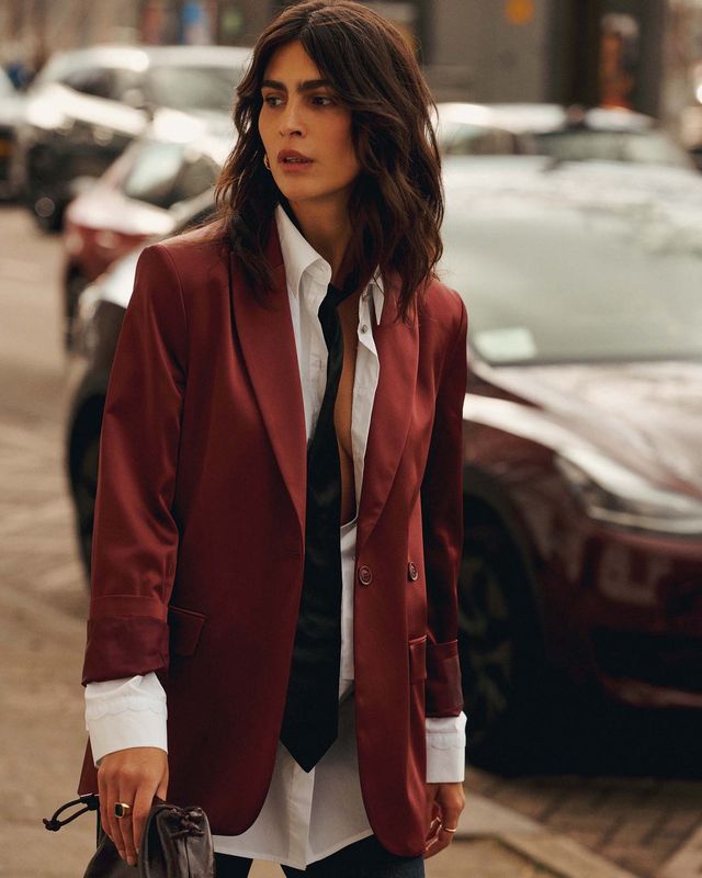 Feminin Boyfriend Blazer - Merlot