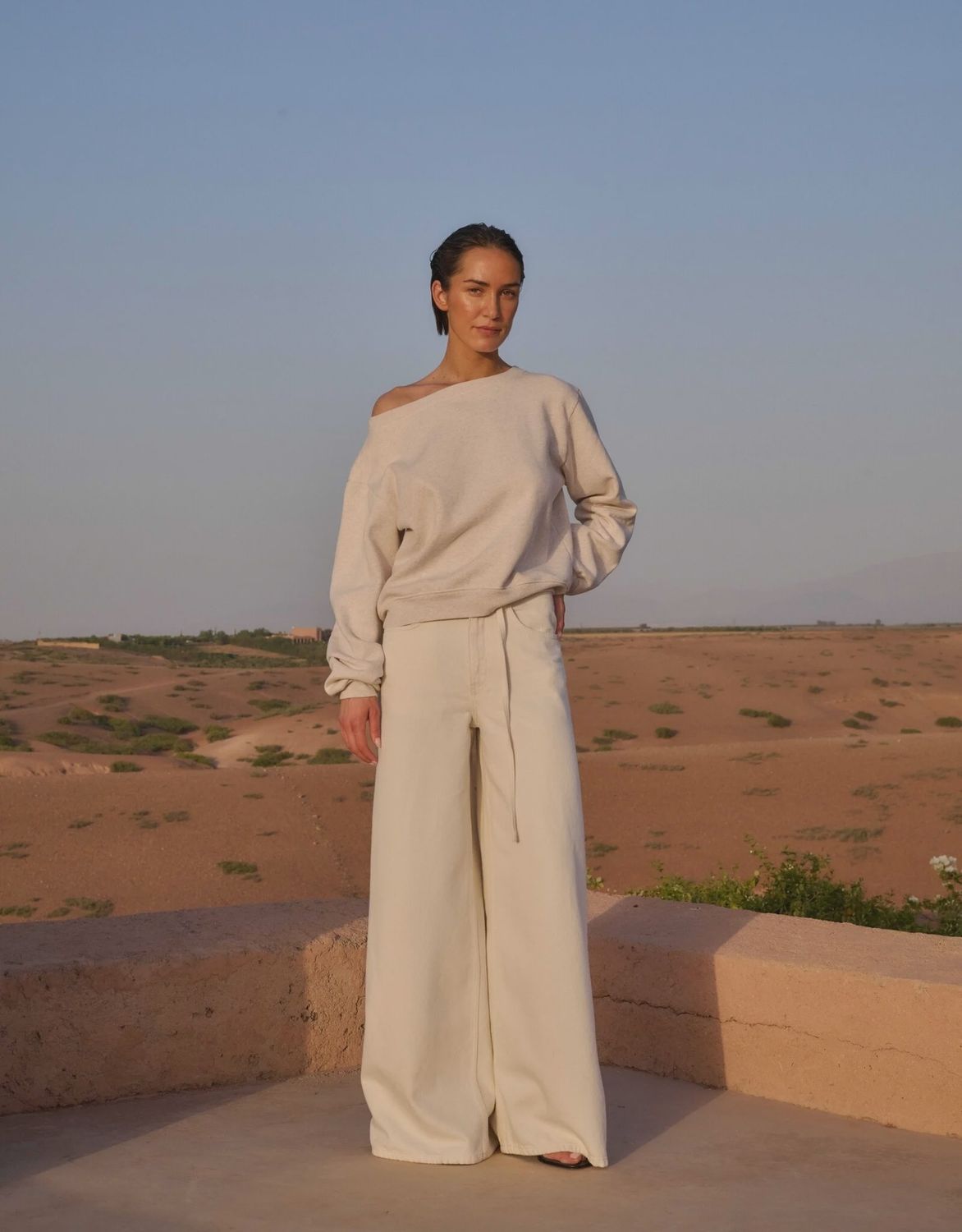 Off Shoulder Sweater Momo'CL  - Sand