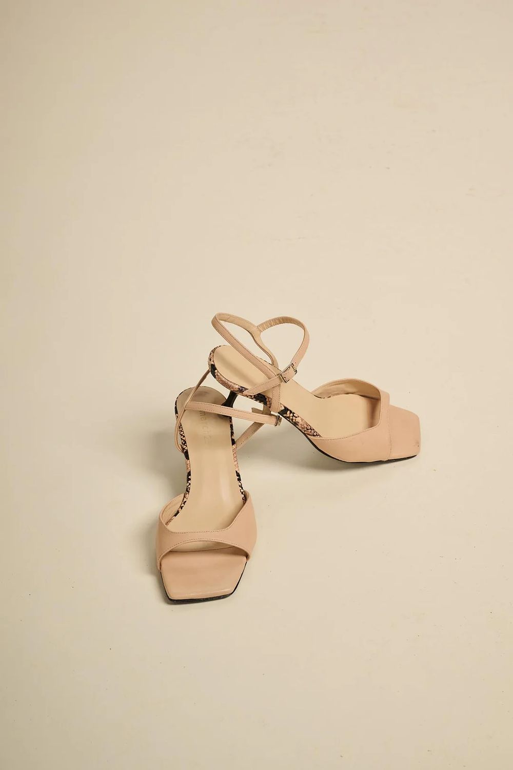 San Francisco Low Heel - Powder Mix