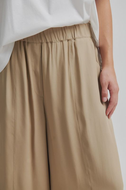 Grenoble Cropped Trousers
