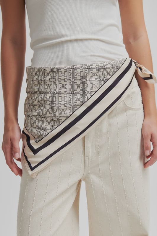 Monogram Scarf - whitecap gray