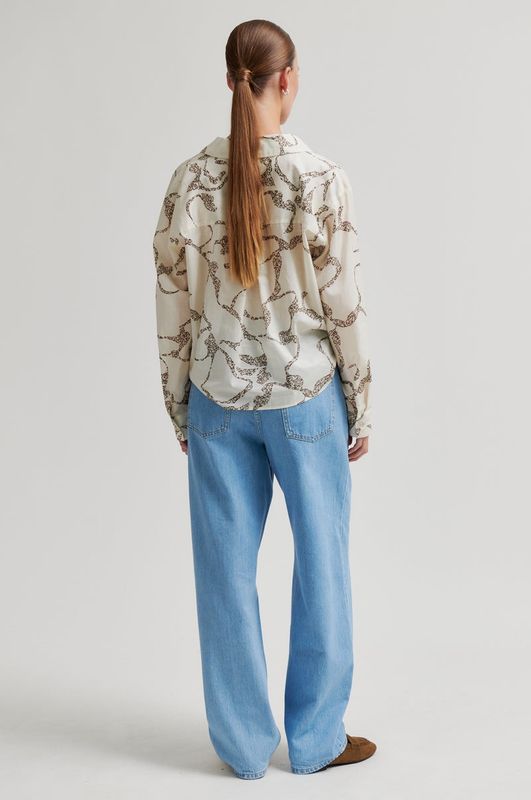 Soil Twist Shirt - eggnog