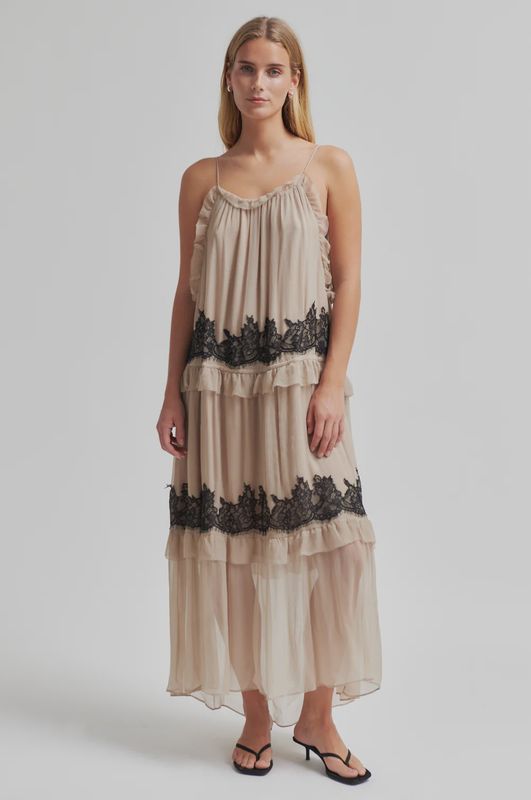 Lynda Maxi Dress - plaza taupe