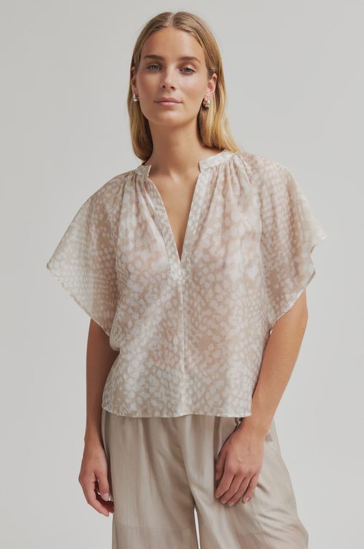 Shades Blouse - plaza taupe