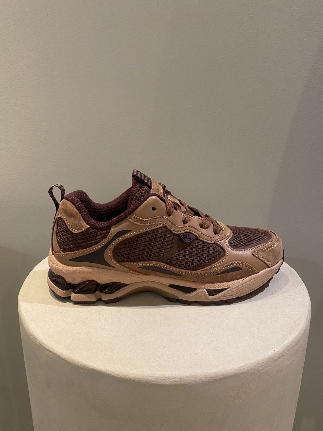 Nala Sneaker - Vison Leather Mix