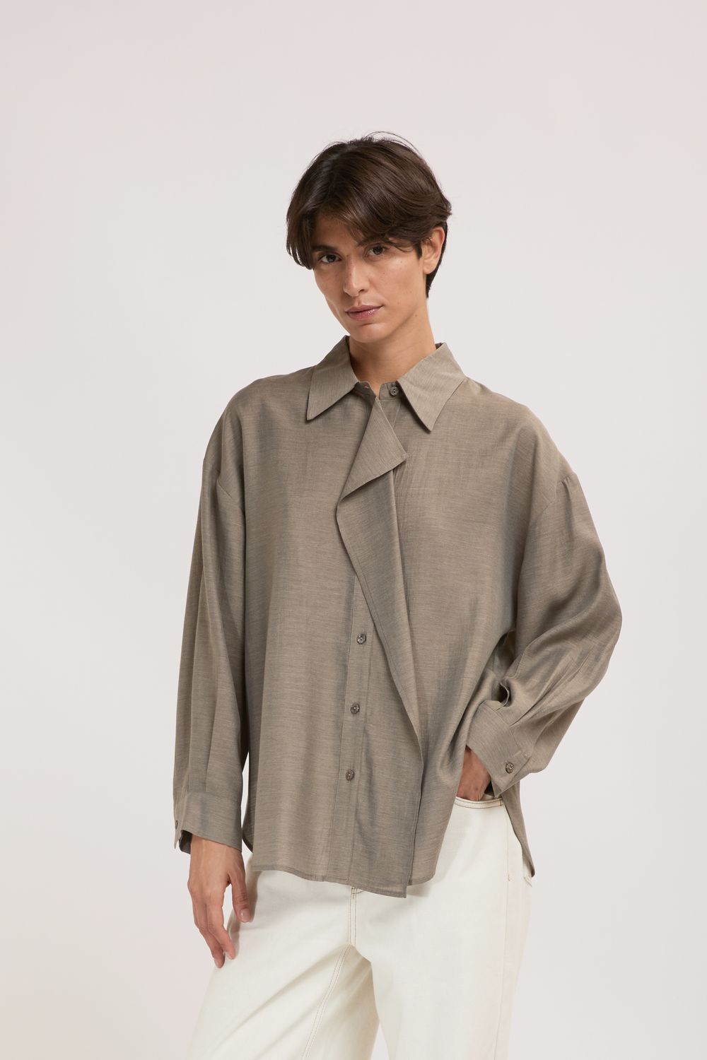 Blouse Met Frul Detail - Grigio