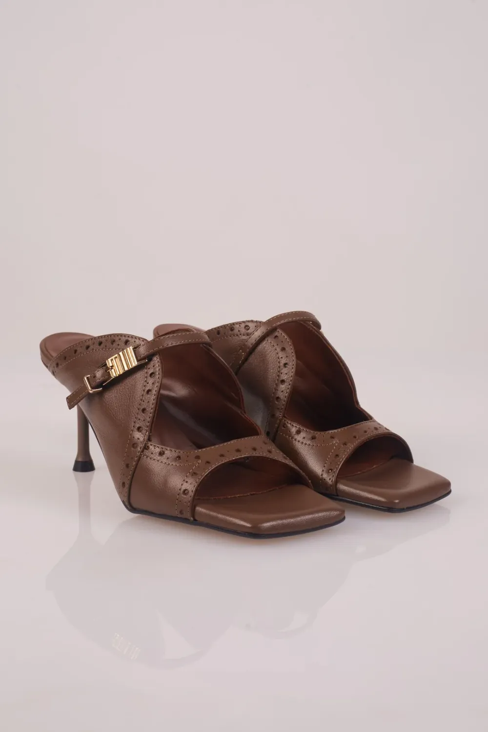 Raven Sandal, Colour: Vision Leather, Maat: 36